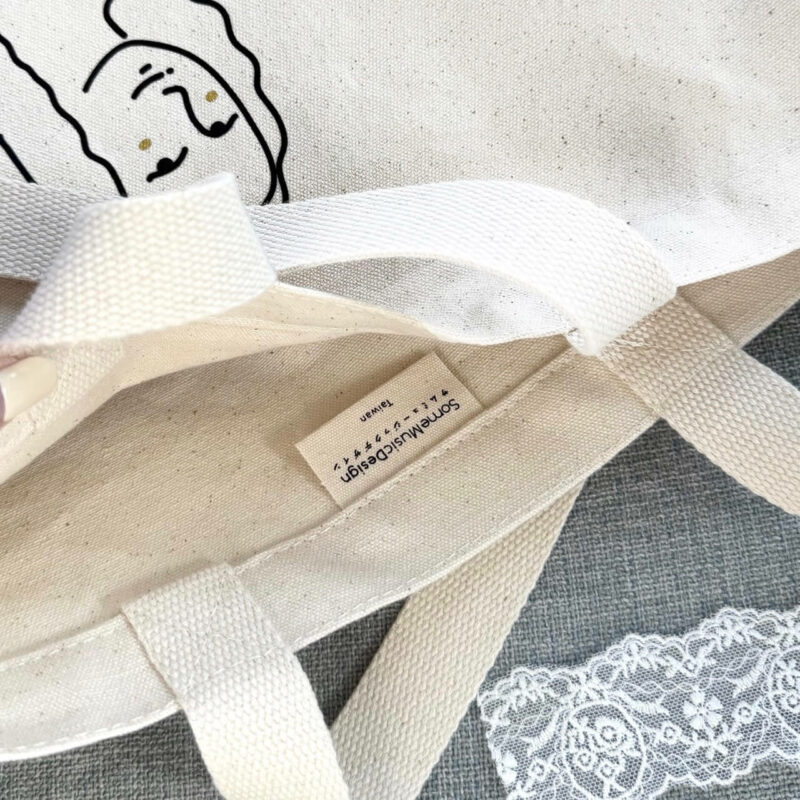 Mona Lisa’s Violin 4